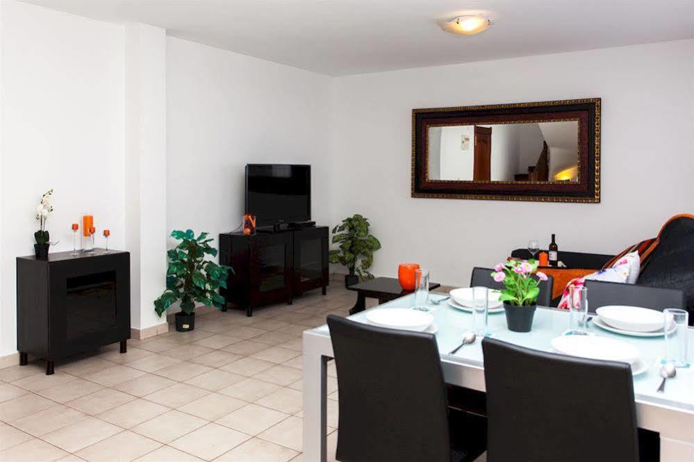 Villa Acacia Коралео Екстериор снимка